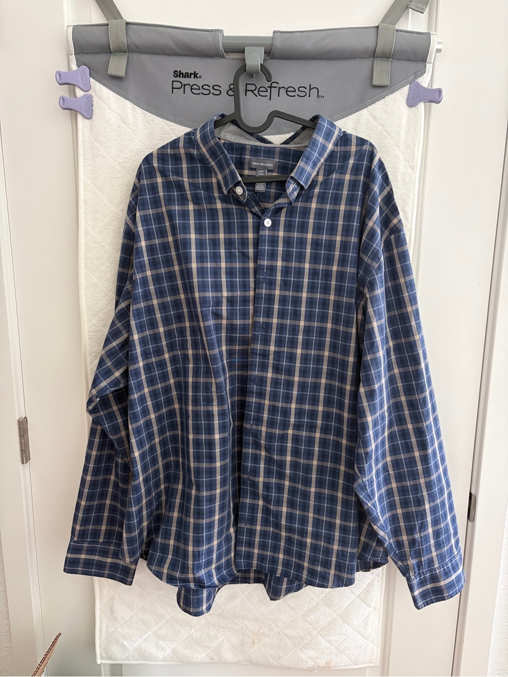 Van Heusen Navy and White Plaid Casual Button-Down Shirt